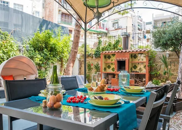 3 Bedroom With Private Garden On Location Centre Appartement Sitges