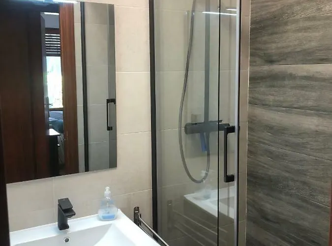 Appartamento 3 Bedroom With Private Garden On Location Centre *