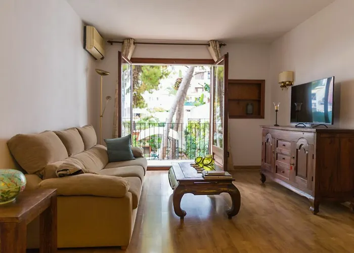 3 Bedroom With Private Garden On Location Centre Apartamento Sitges
